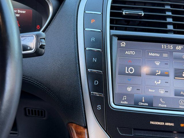 Used 2020 Magnetic Gray Lincoln Reserve image 26