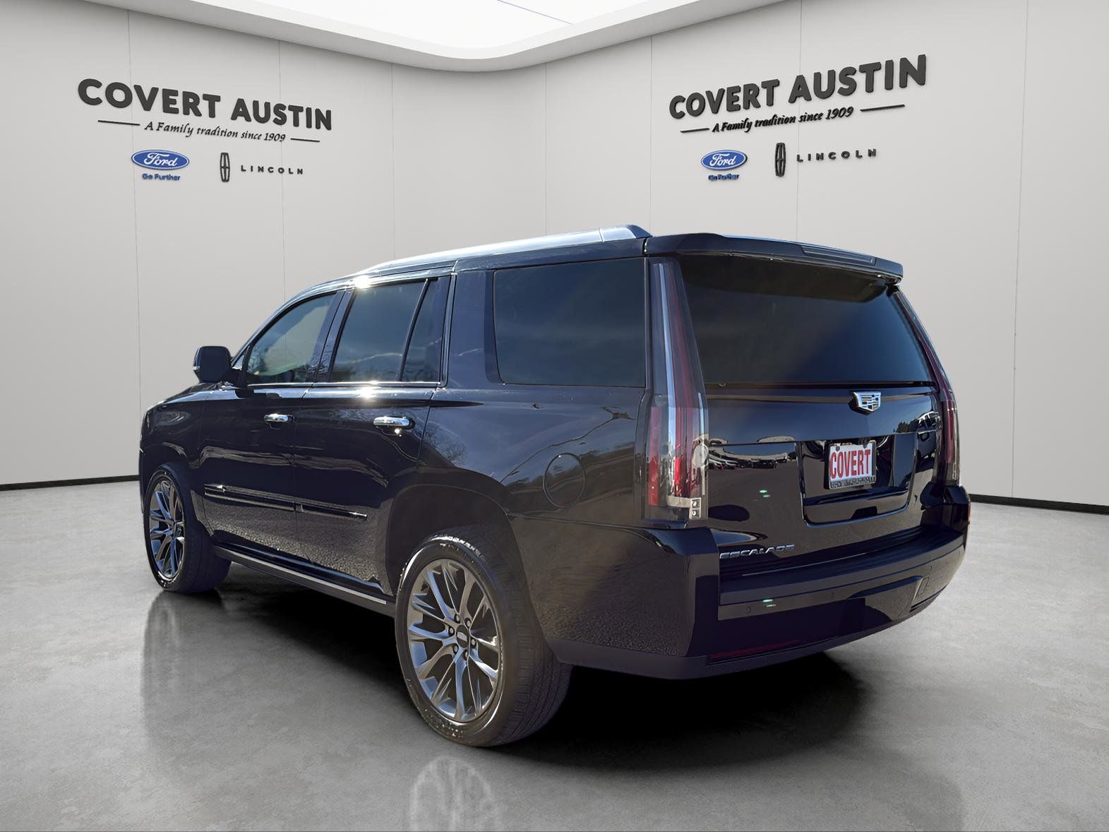 Used Car 2019 Cadillac Escalade  Platinum Edition For Sale Under $35,000 In Austin, Texas