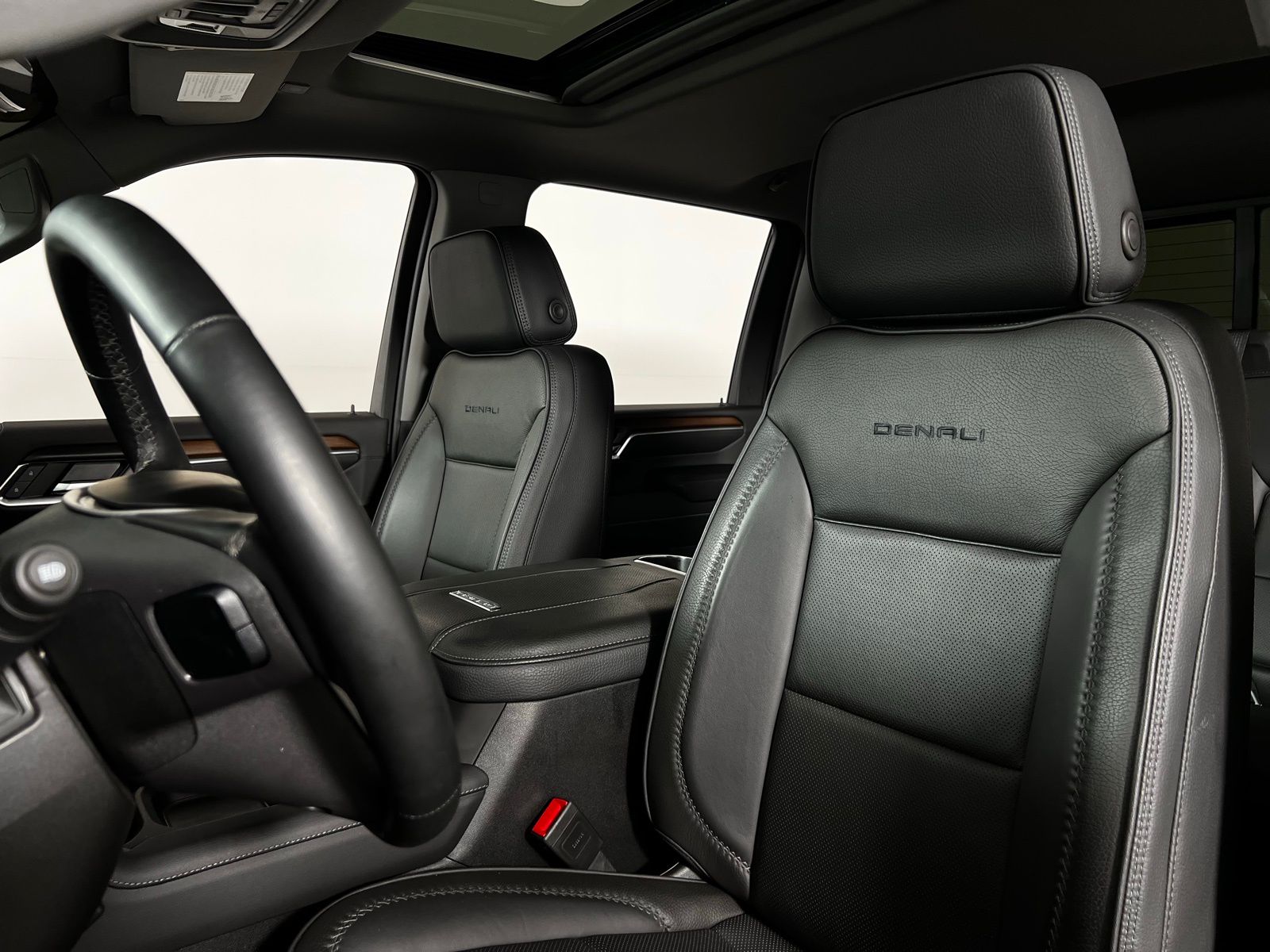 Thumbnail: 2024 GMC Sierra 2500 - 13