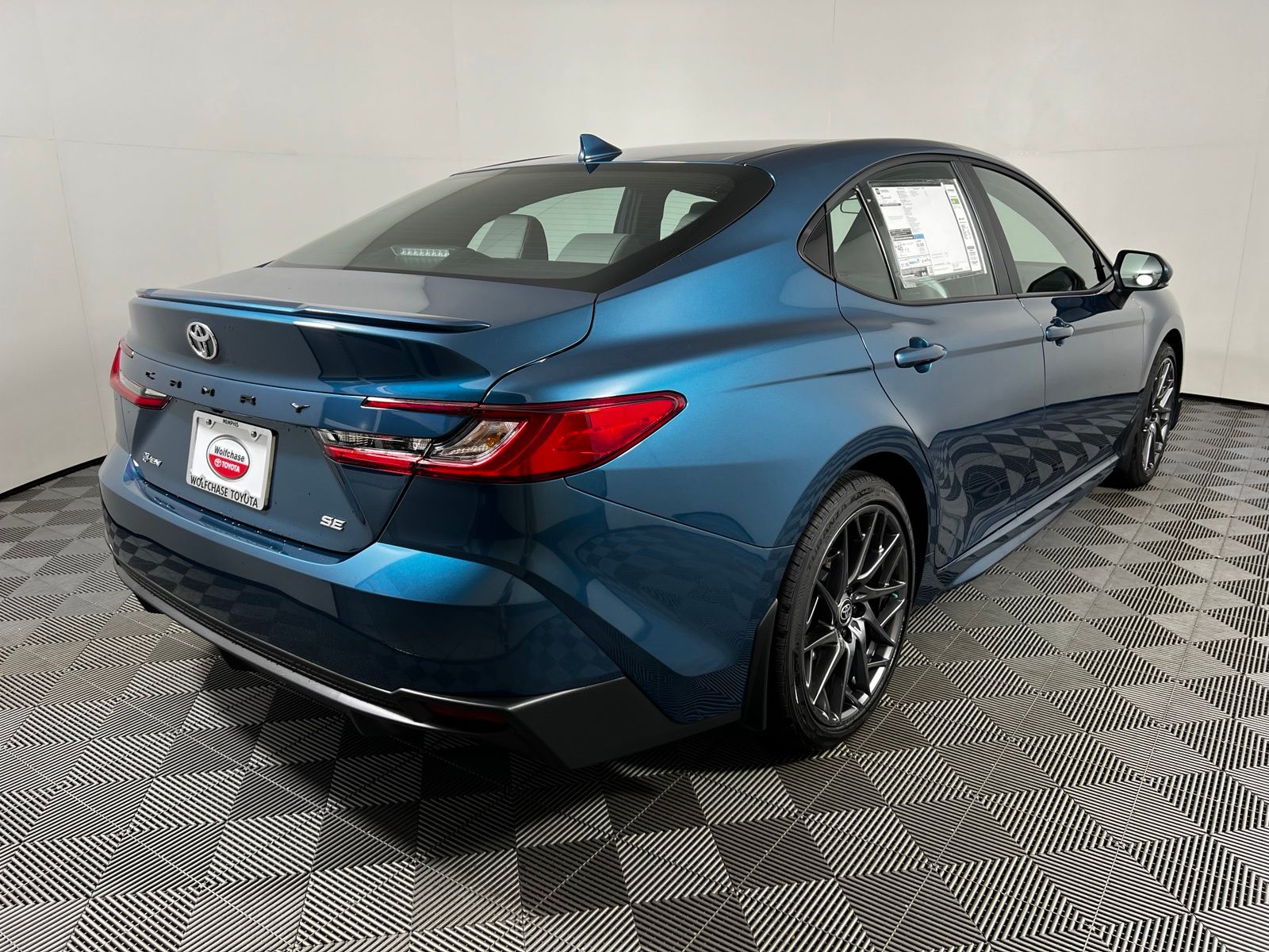 Thumbnail: 2026 Toyota Camry - 5