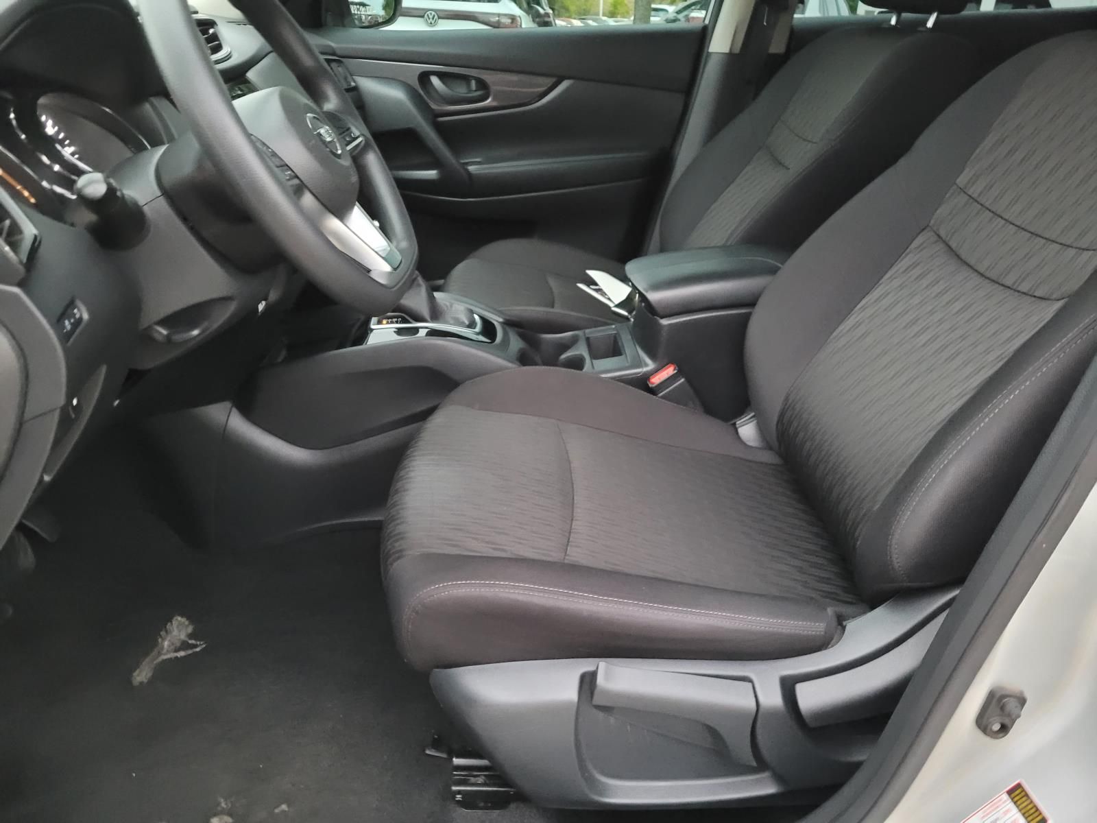 used 2020 Nissan Rogue car, priced at $10,900