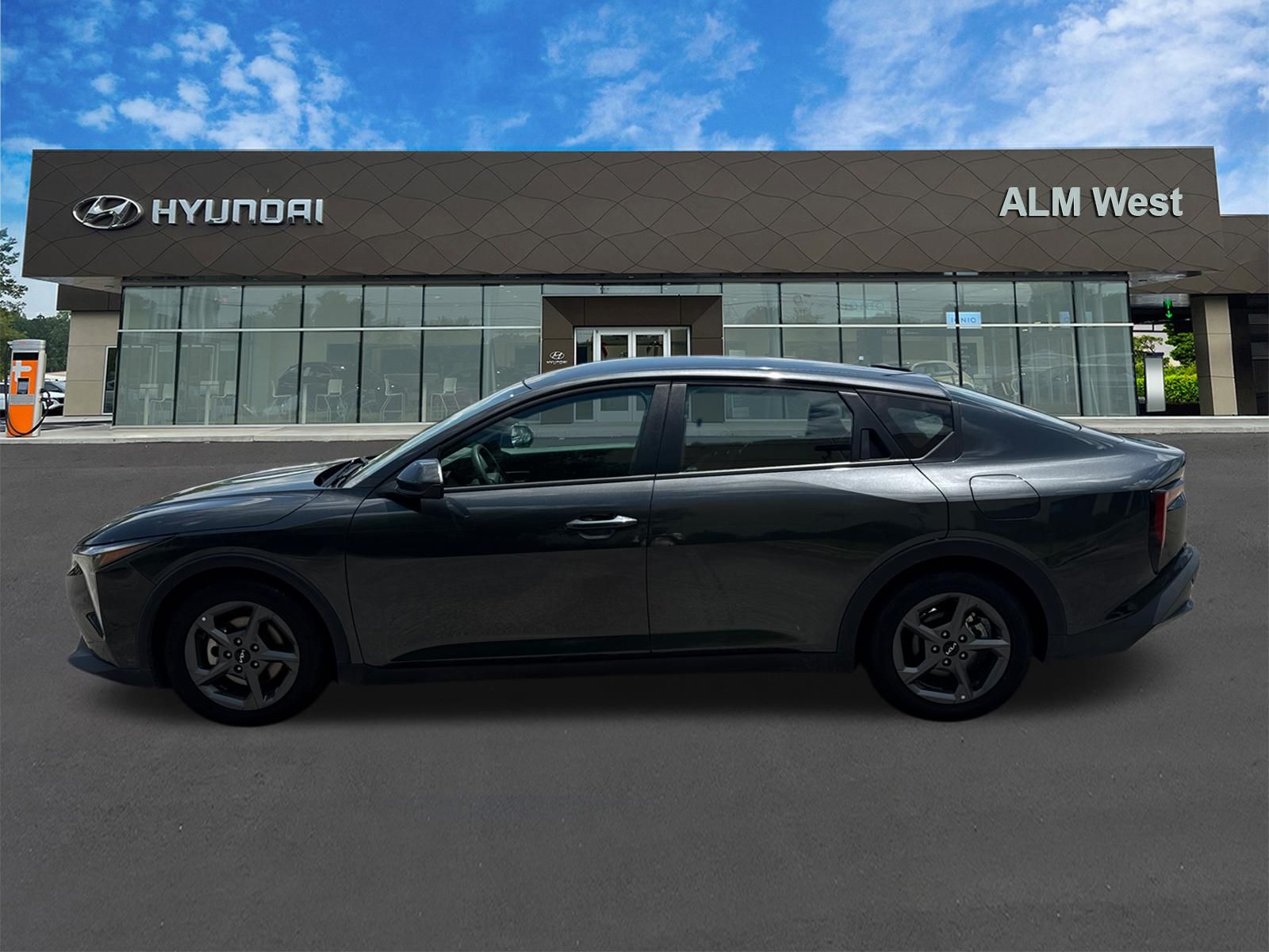 Used 2025 Gray Kia LXS image 8