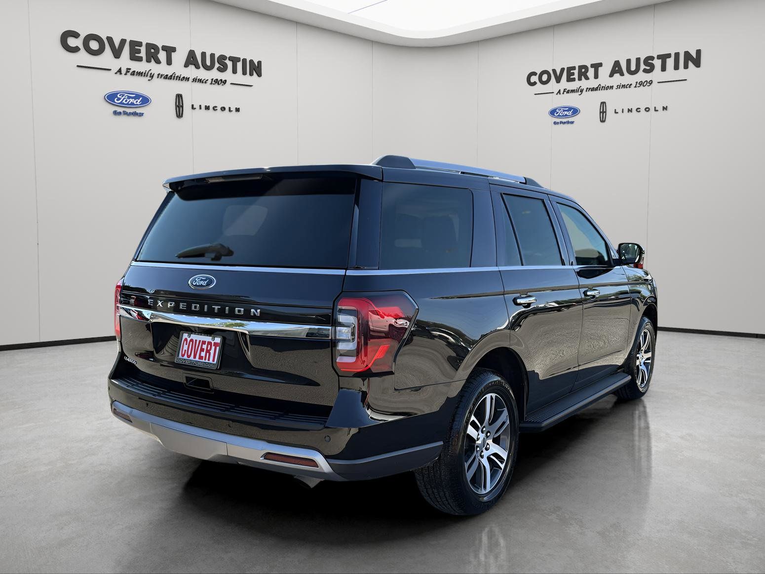 Used Car 2024 Ford Expedition  Limited For Sale Under $50,000 In Austin, Texas