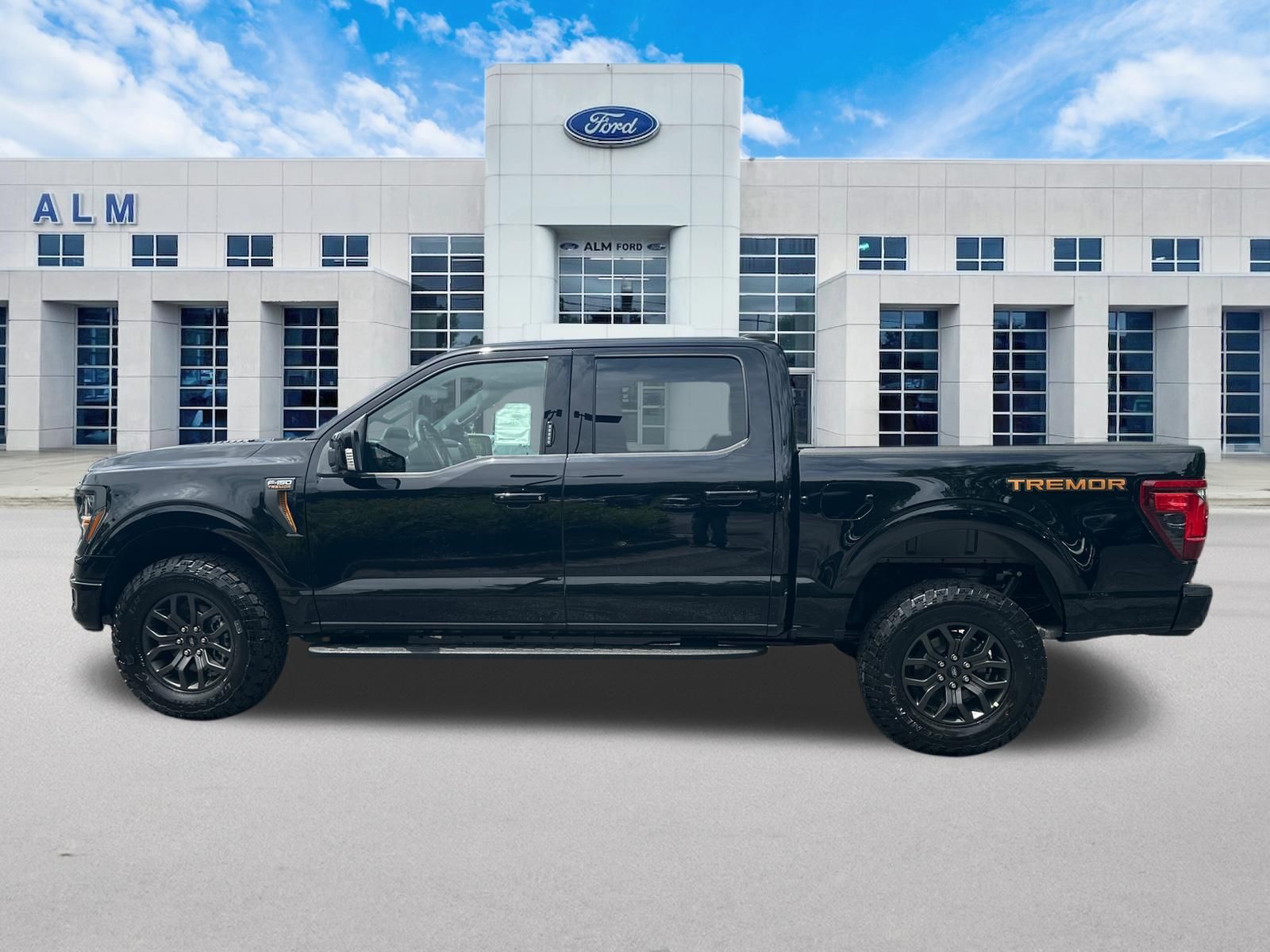New 2026 Agate Black Metallic Ford Tremor® image 8