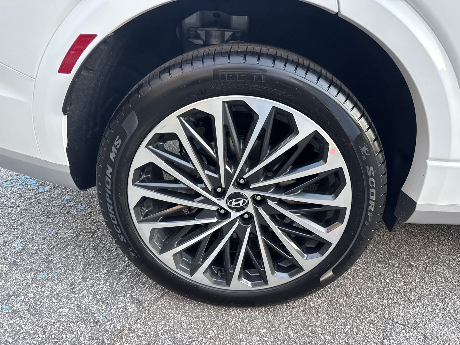 New 2026 White Hyundai Calligraphy image 18