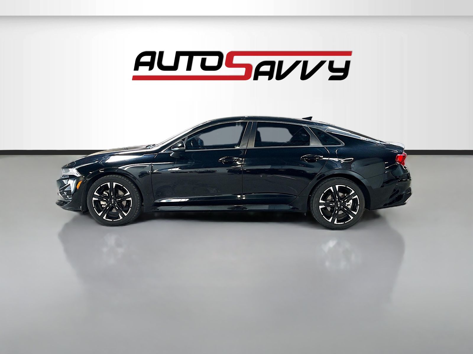 Used 2021 Black Kia GT-Line image 4
