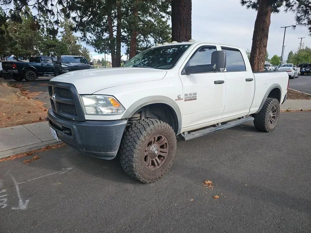 Bright White Clearcoat 2015 RAM 2500 Pickup Truck Four-Wheel Drive 6-Speed Automatic