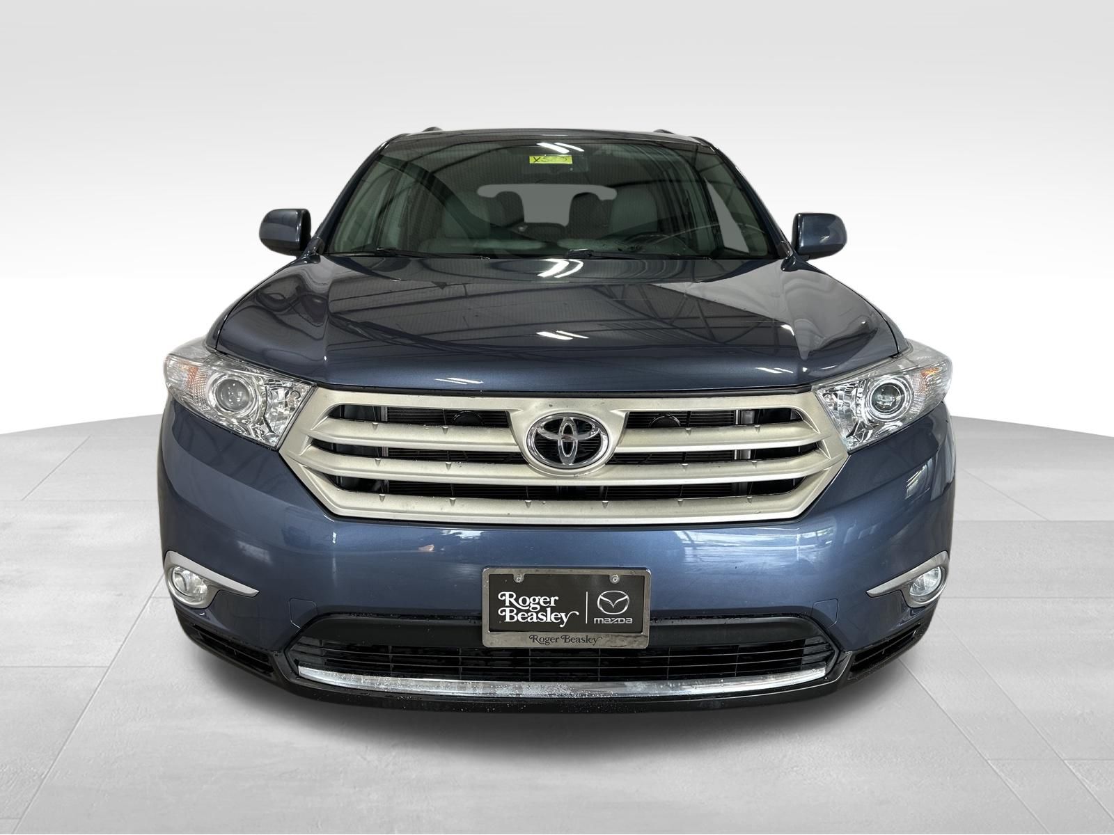 Used Car 2013 Toyota Highlander  Base Plus V6 For Sale Under $15,000 In Austin, Texas