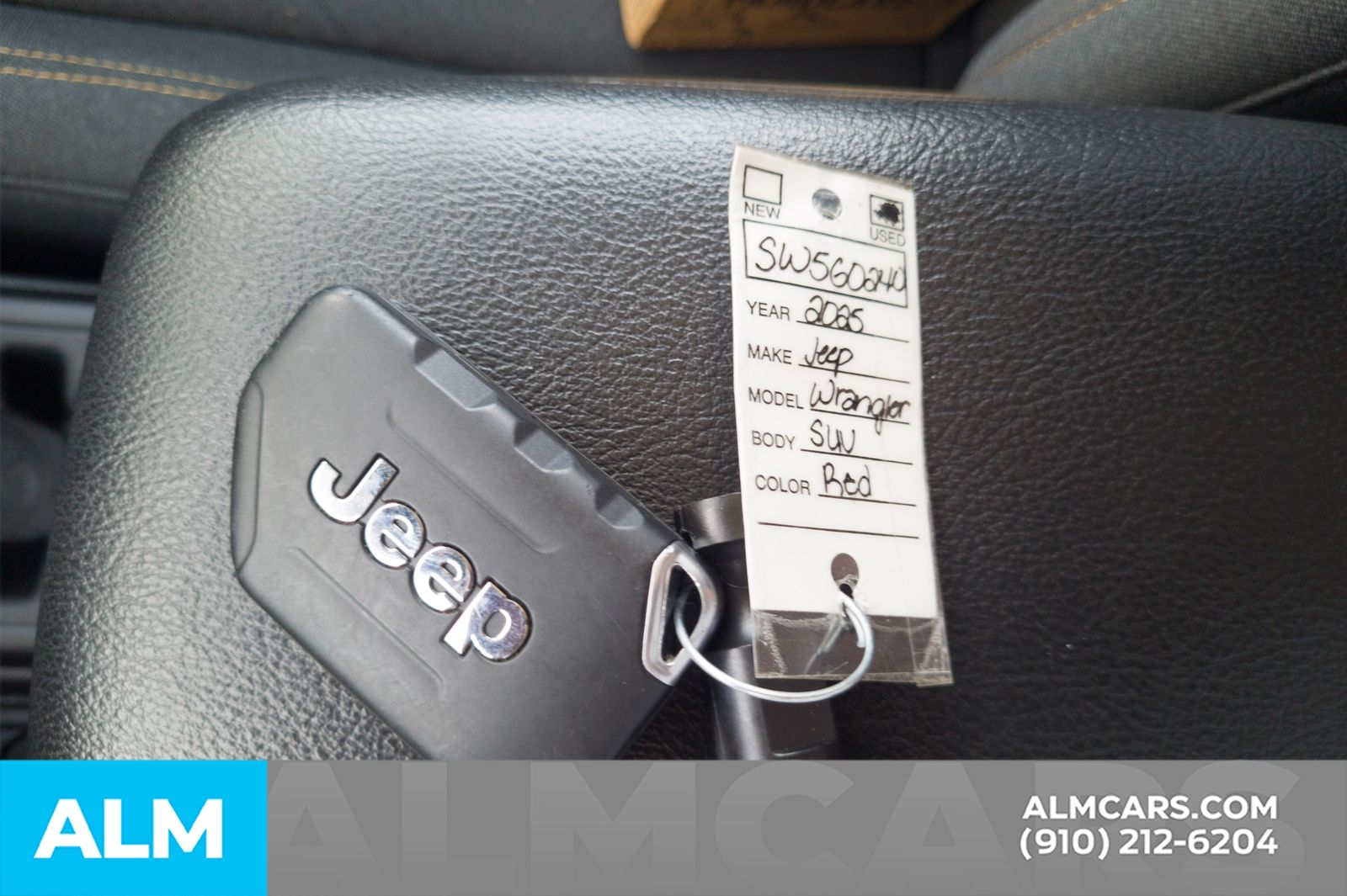 Used 2025 Red Clearcoat Jeep Sport S image 27