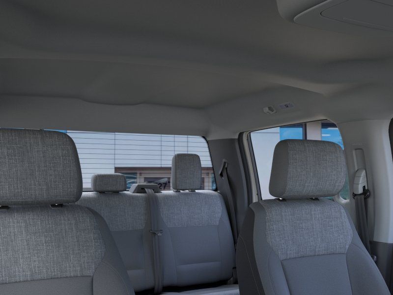 New 2025 Oxford White Ford XLT image 22