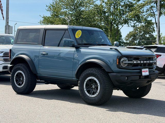 2023 Ford Bronco Outer Banks Advanced 4x4's photo