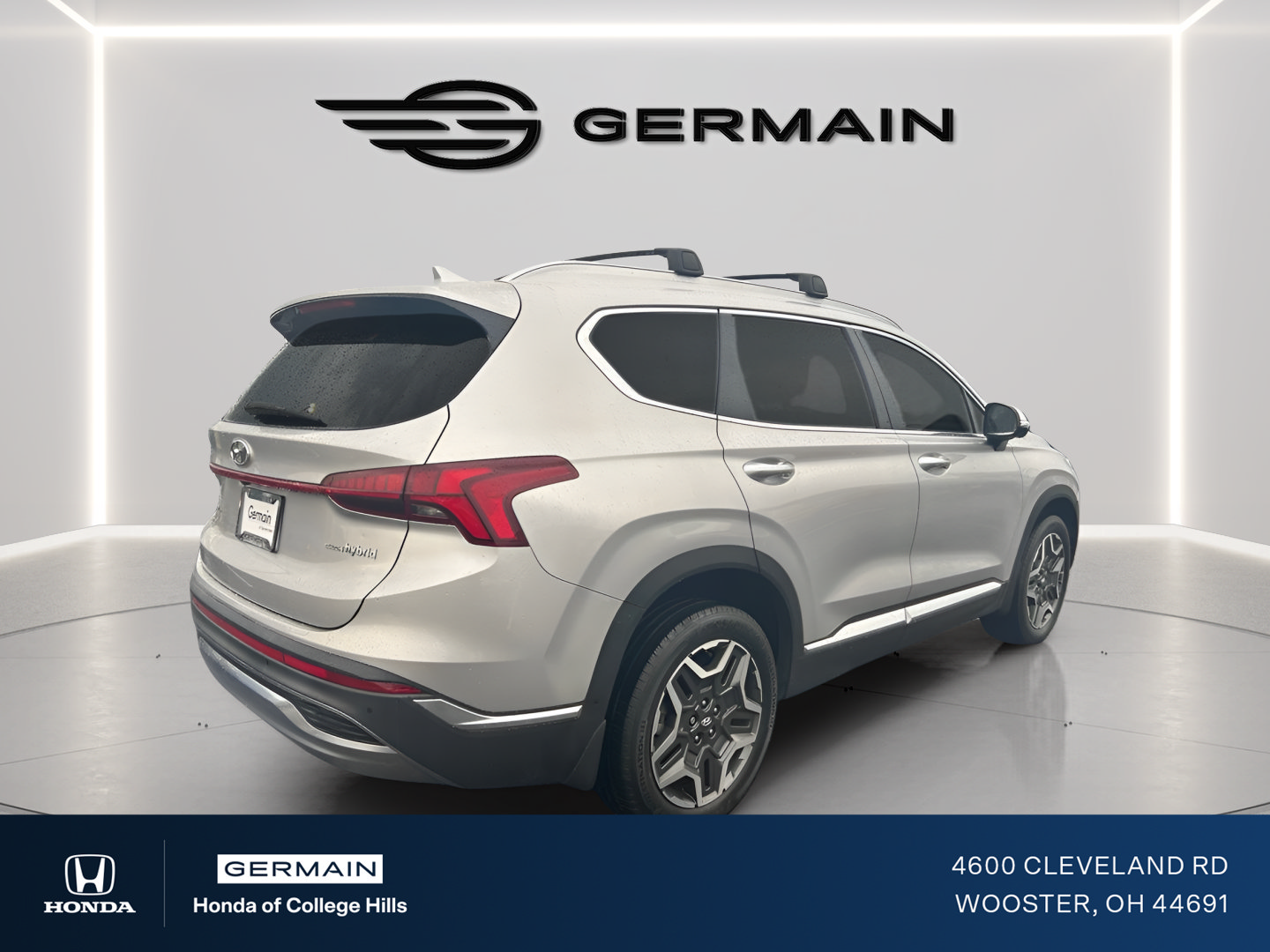 Used 2021 Silver Hyundai Limited image 9