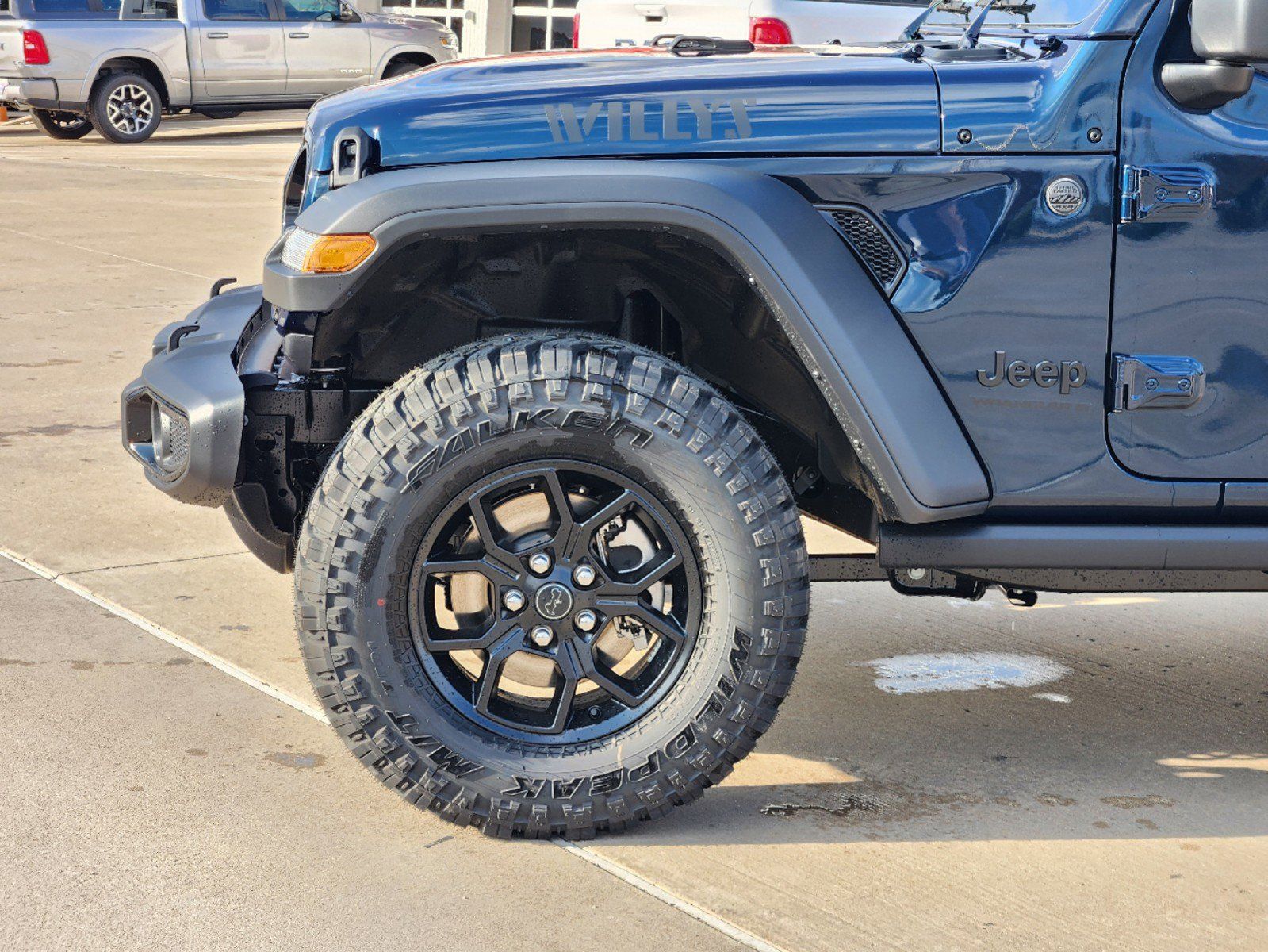 2025 Jeep Wrangler Willys 8