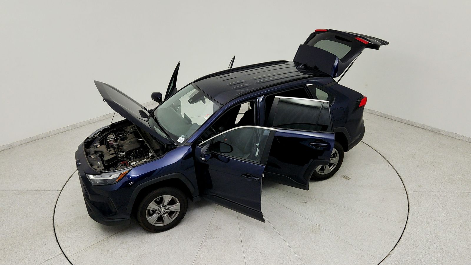 Used 2024  Toyota XLE image 24