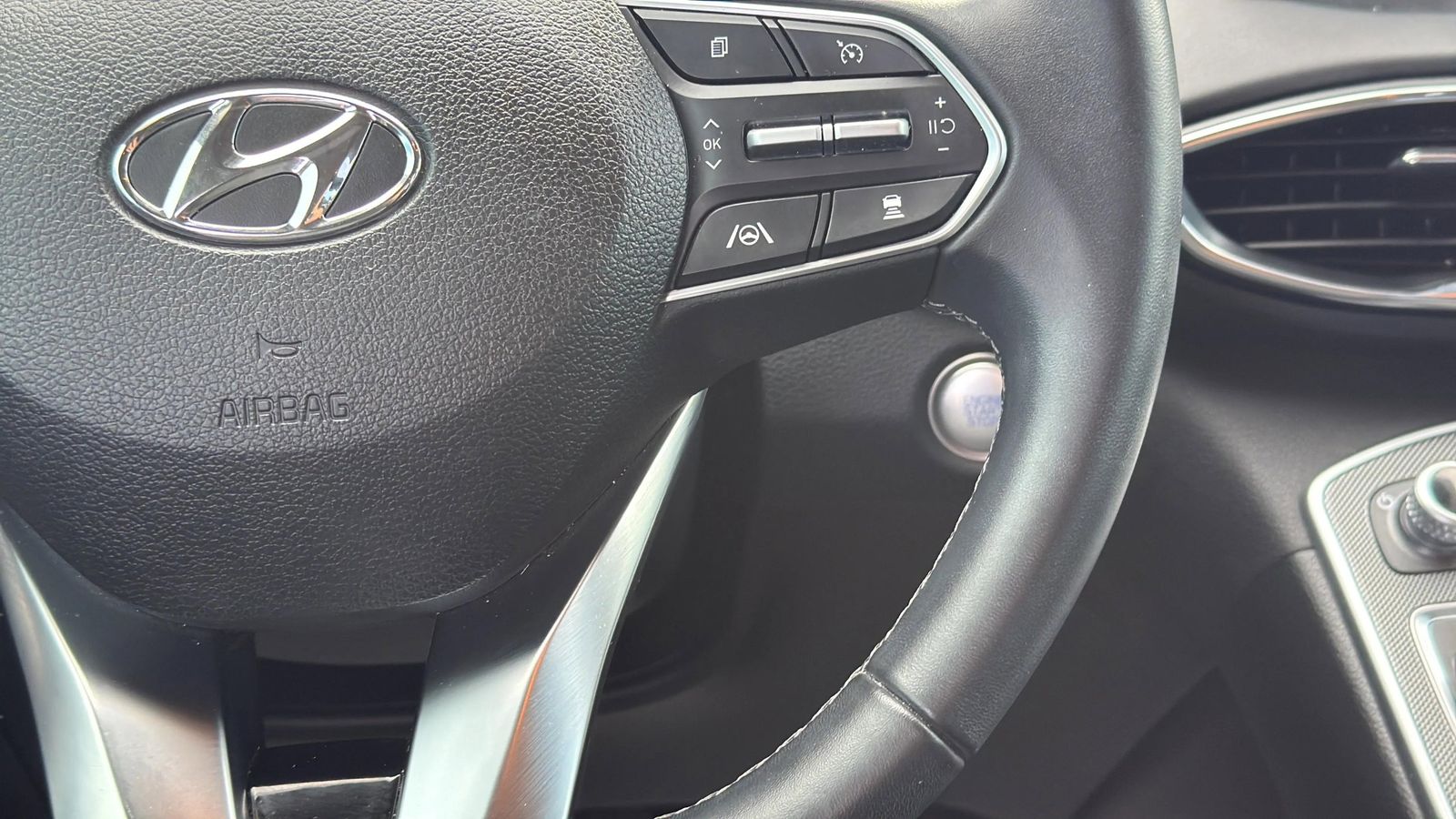 Used Car 2023 Hyundai Santa Fe  Sel For Sale Under $30,000 In Austin, Texas