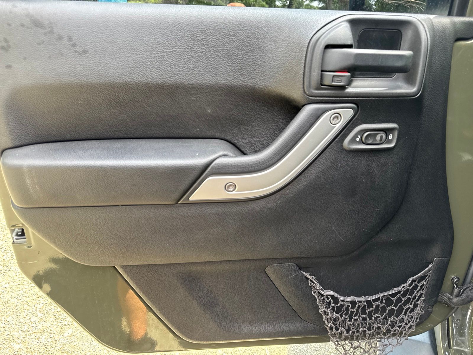 Used 2015 Tank Clearcoat Jeep Unlimited Sahara image 21