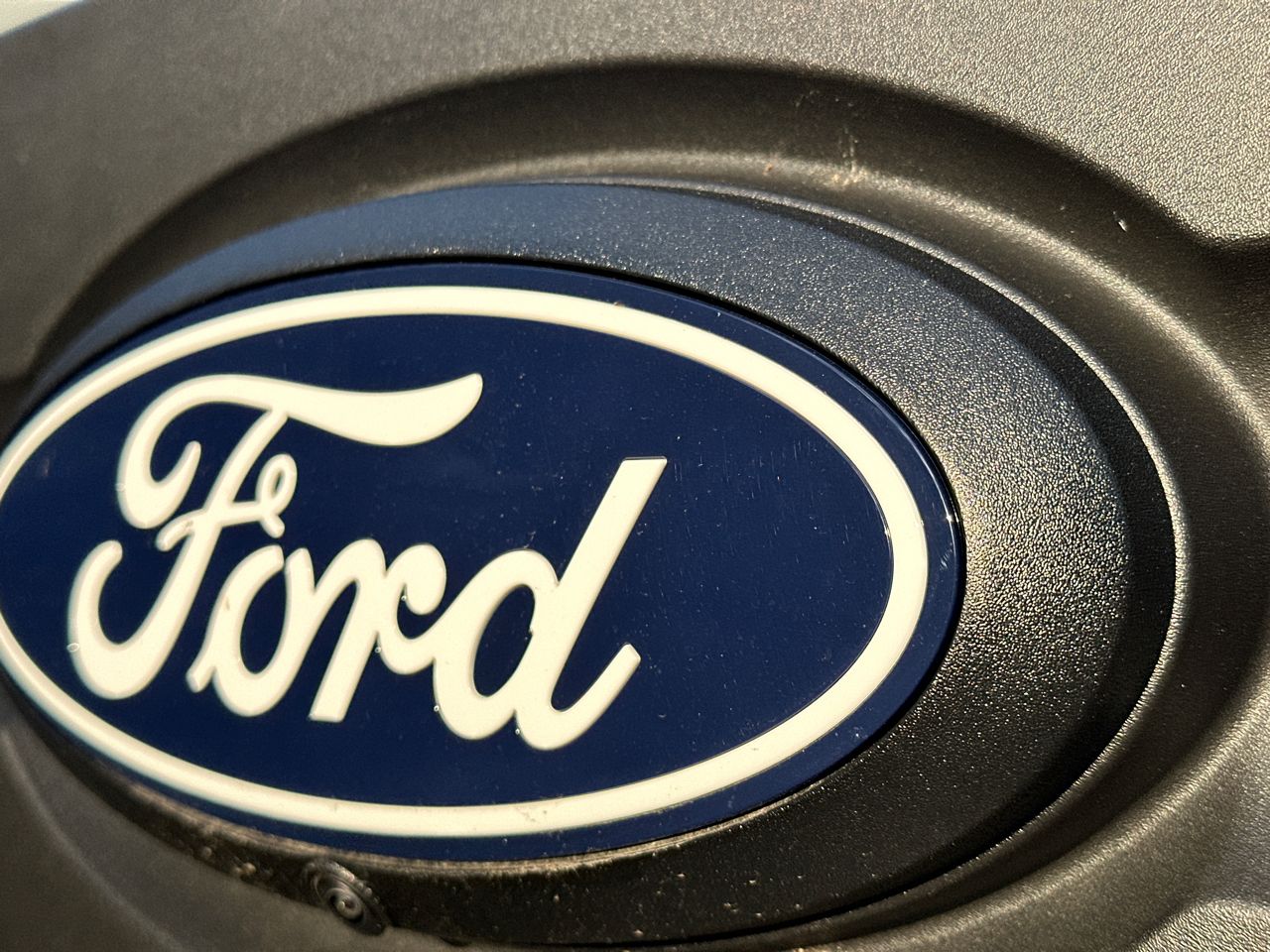 2025 Ford F-150 Lightning XLT - Photo 10