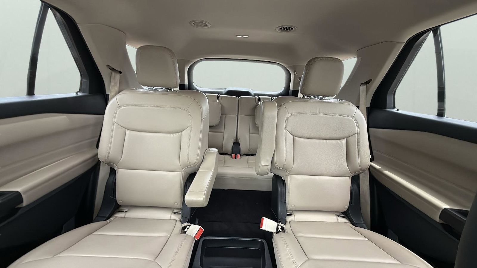 Used Car 2020 Ford Explorer  Xlt For Sale Under $25,000 In Austin, Texas