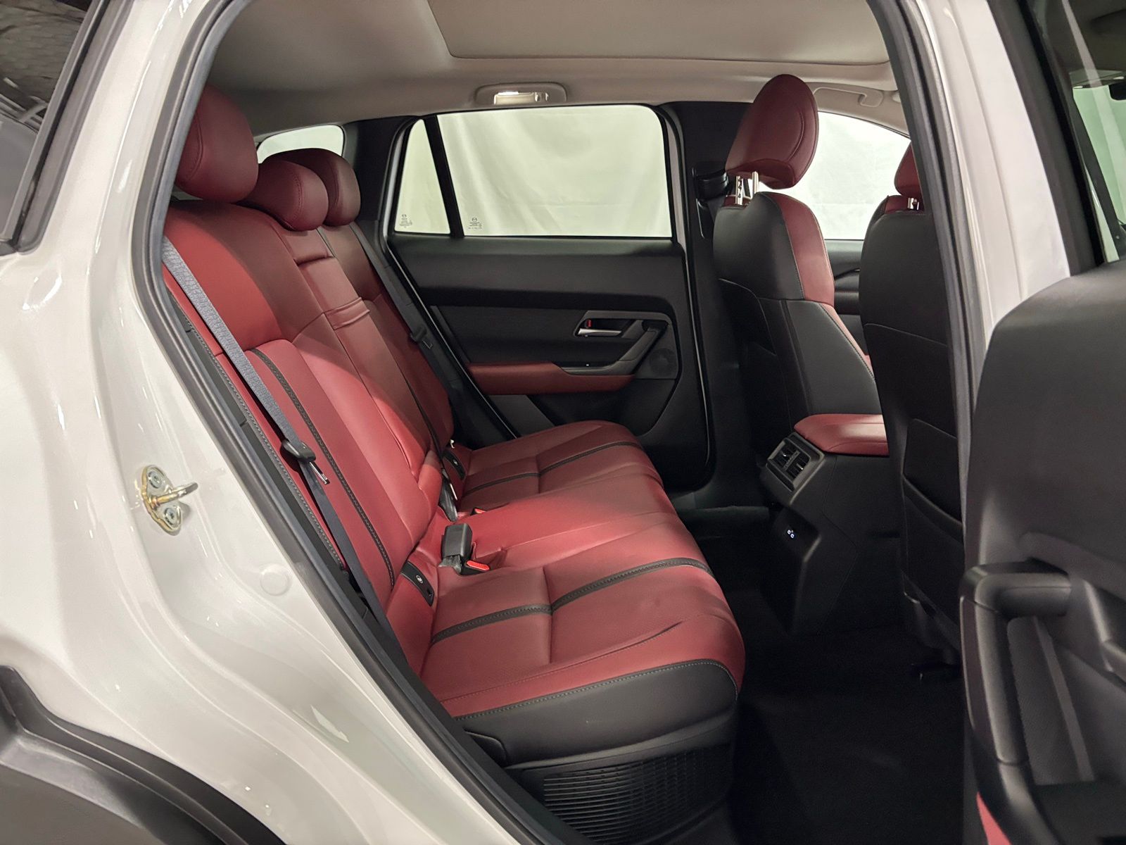 Used Car 2025 Mazda Cx-50 Hybrid  Premium For Sale Under $35,000 In Austin, Texas