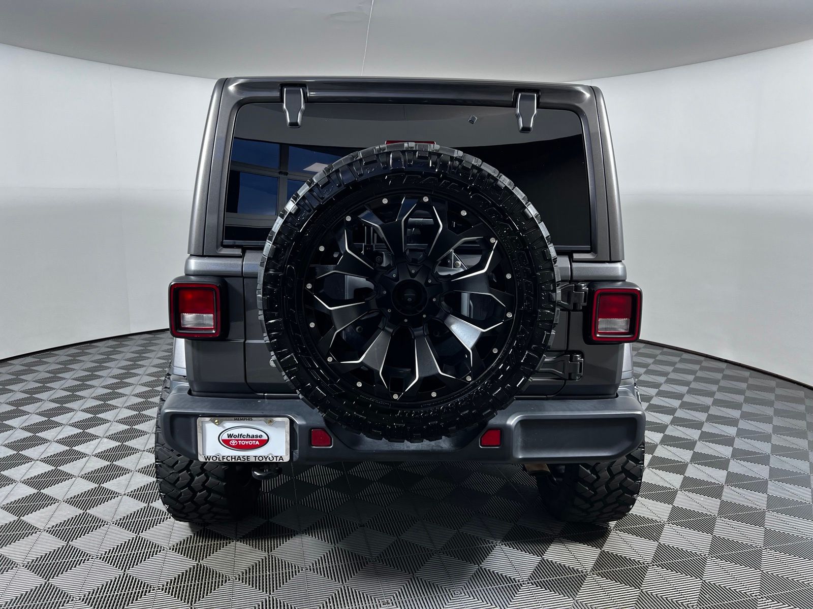 Thumbnail: 2019 Jeep Wrangler - 6