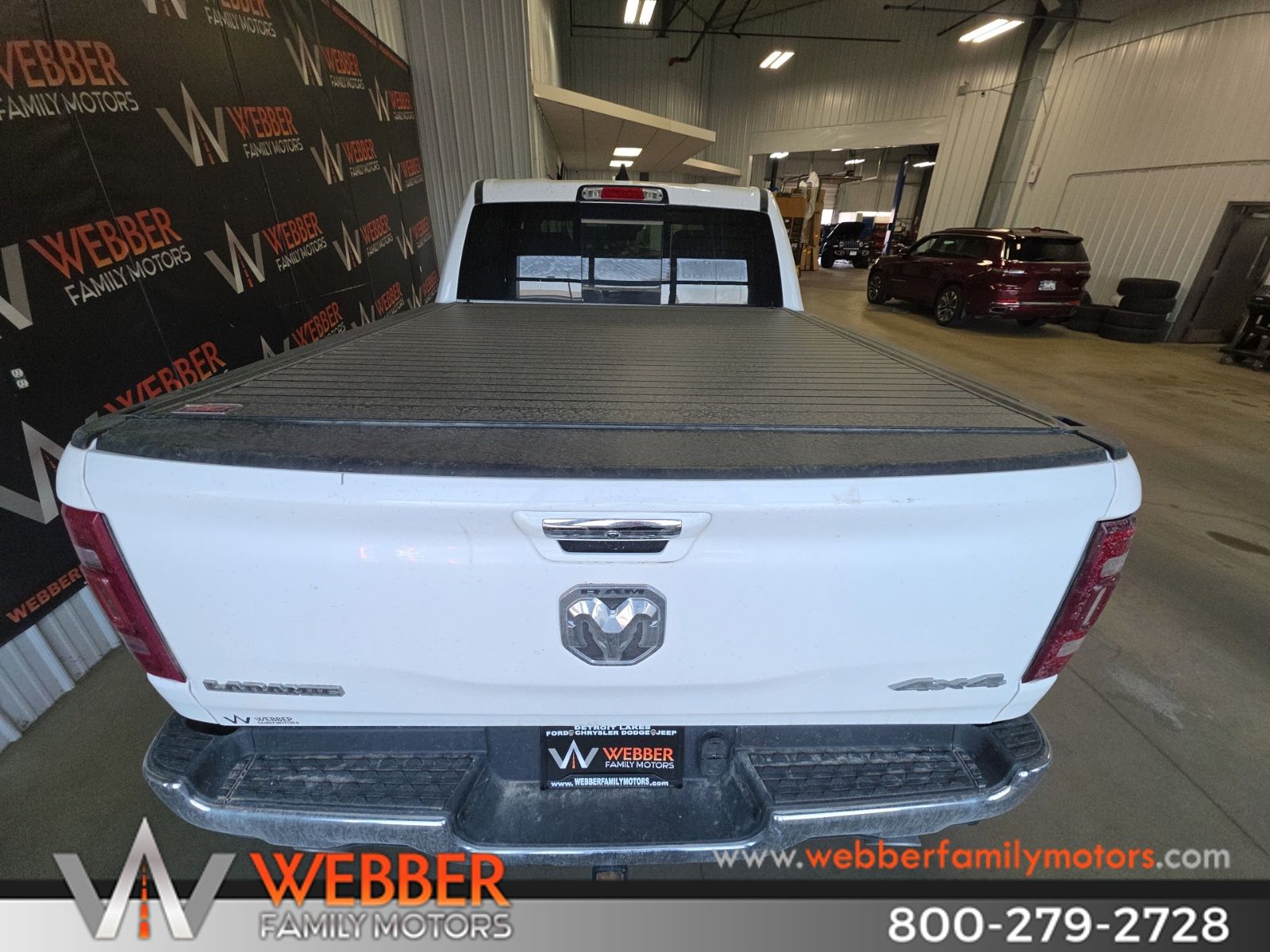 View vehicle photo 3
