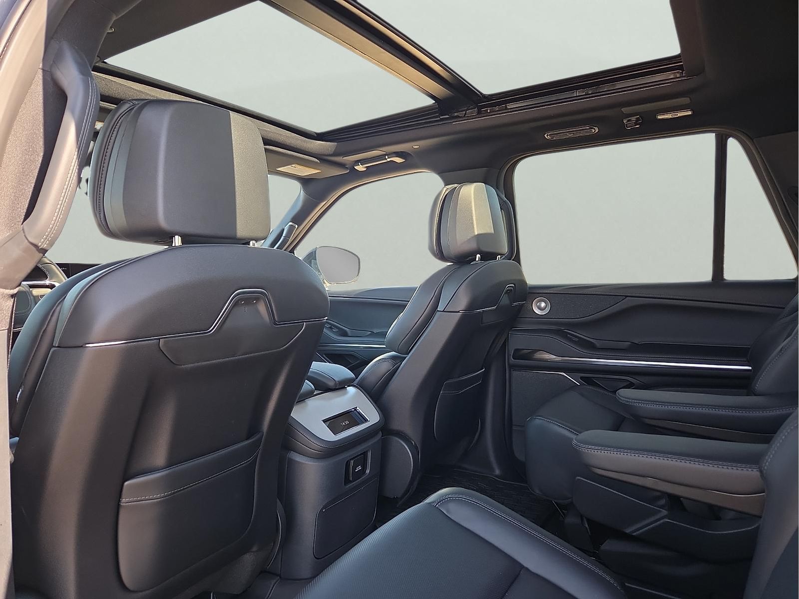 New Black Metallic 2026 Lincoln Navigator L Reserve for Sale in