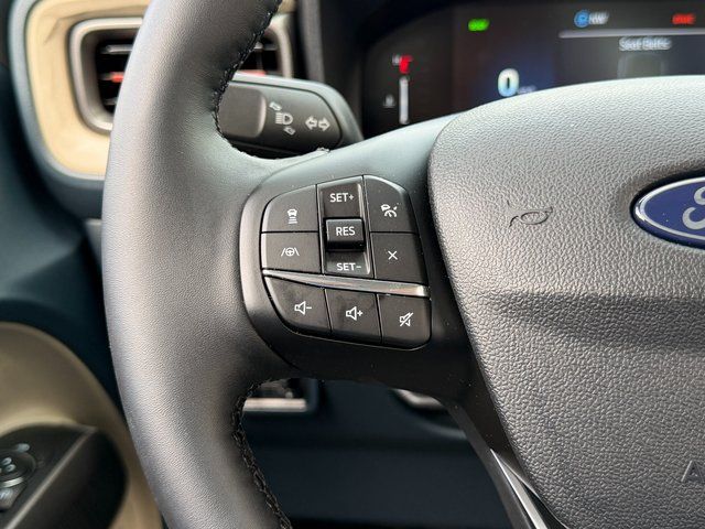 New 2026 Carbonized Gray Metallic Ford Lariat image 33