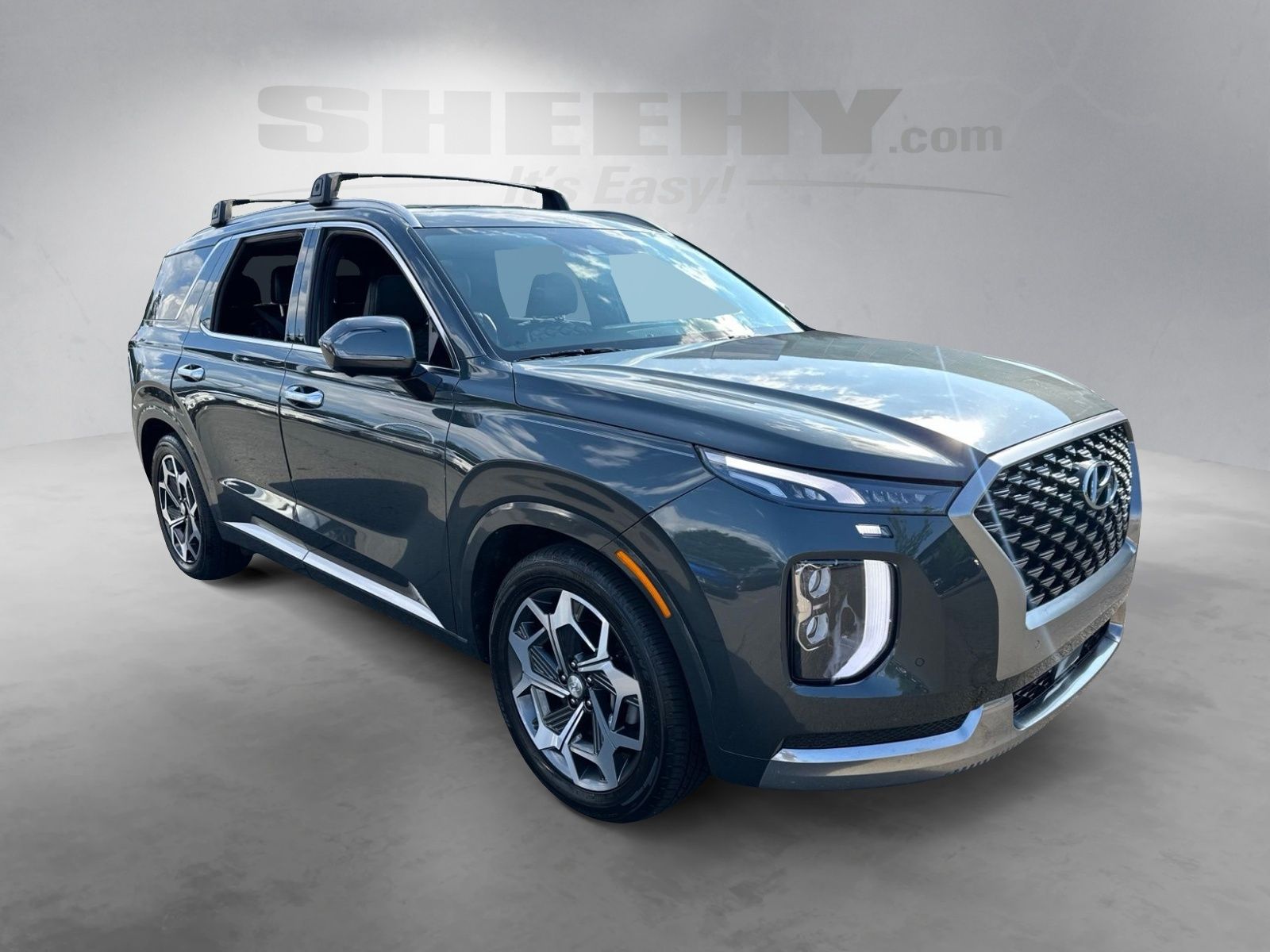 Used 2022 Green Hyundai Calligraphy image 2