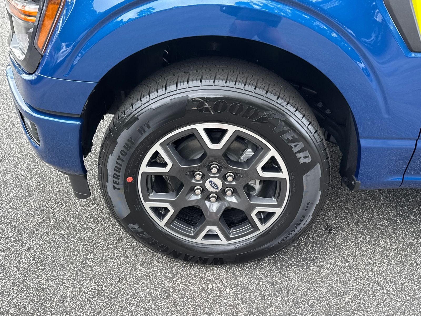 2025 Ford F-150 STX photo 11