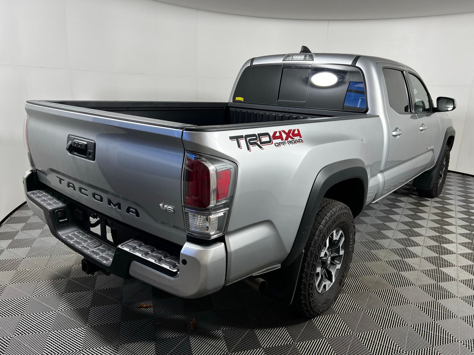 Thumbnail: 2022 Toyota Tacoma - 5