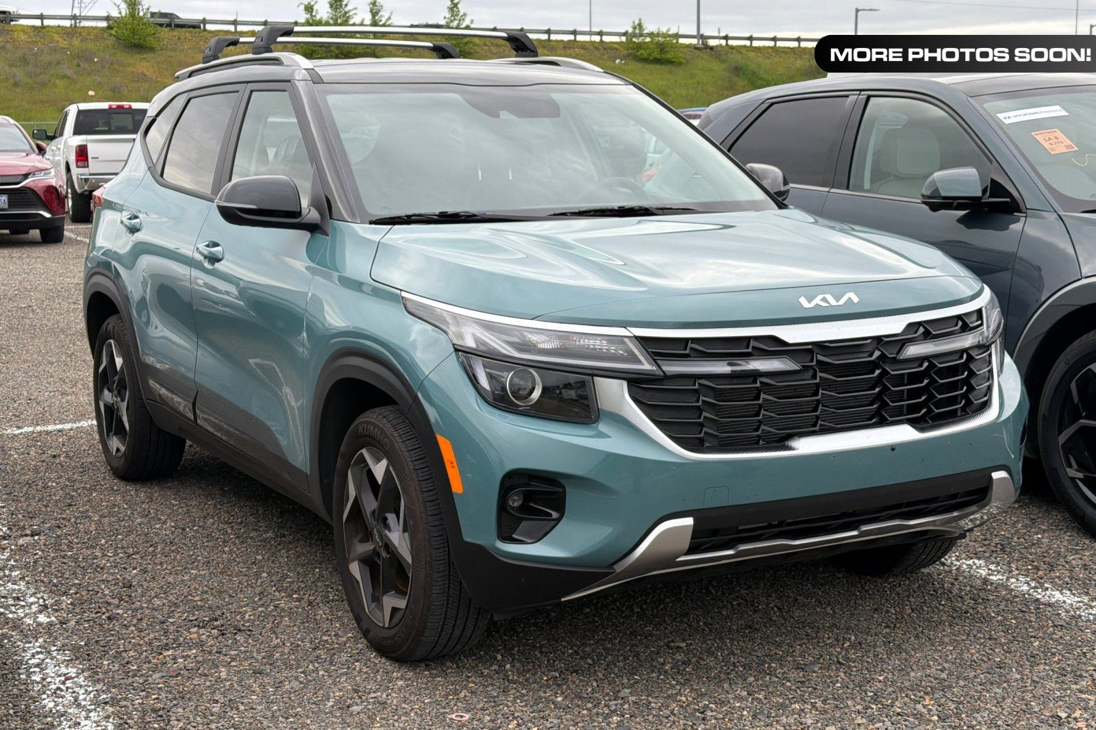 Pluton Blue/Black Roof 2025 Kia Seltos S AWD SUV / Crossover All-Wheel Drive Continuously Variable Transmission