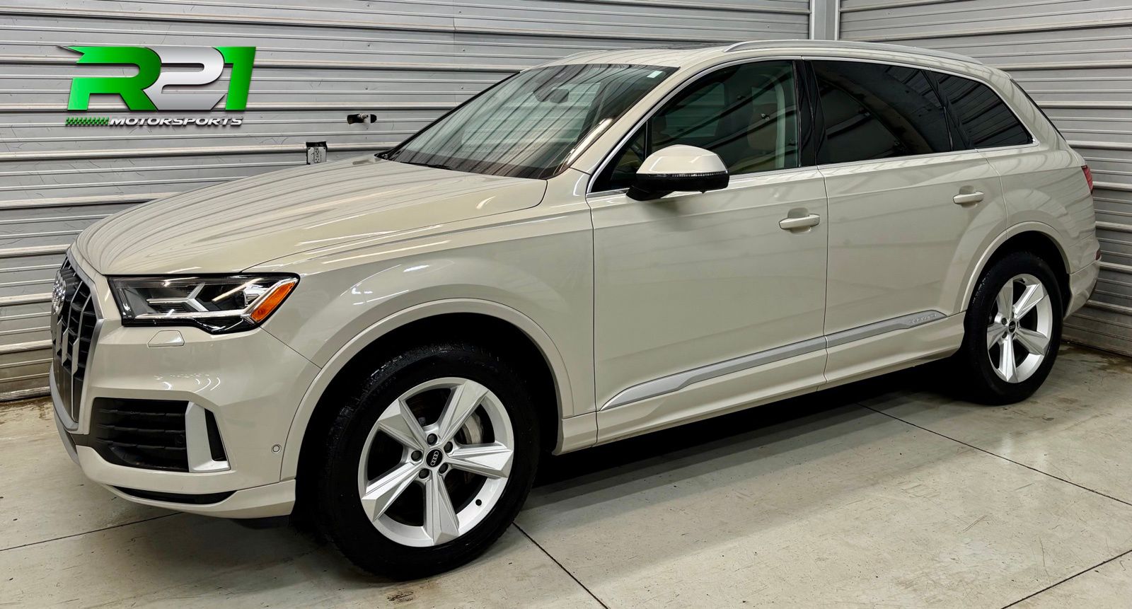 2016 Cadillac Escalade Luxury for sale at R21 Motorsports