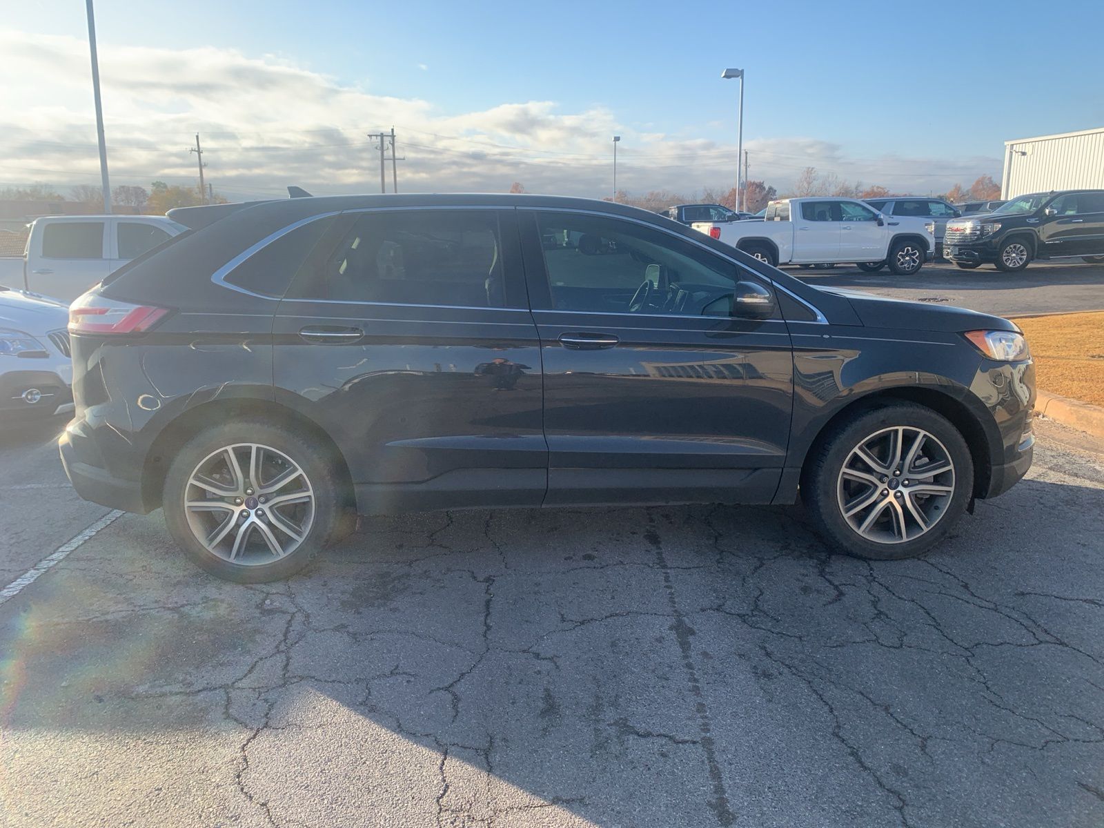 2021 Ford Edge Titanium 9