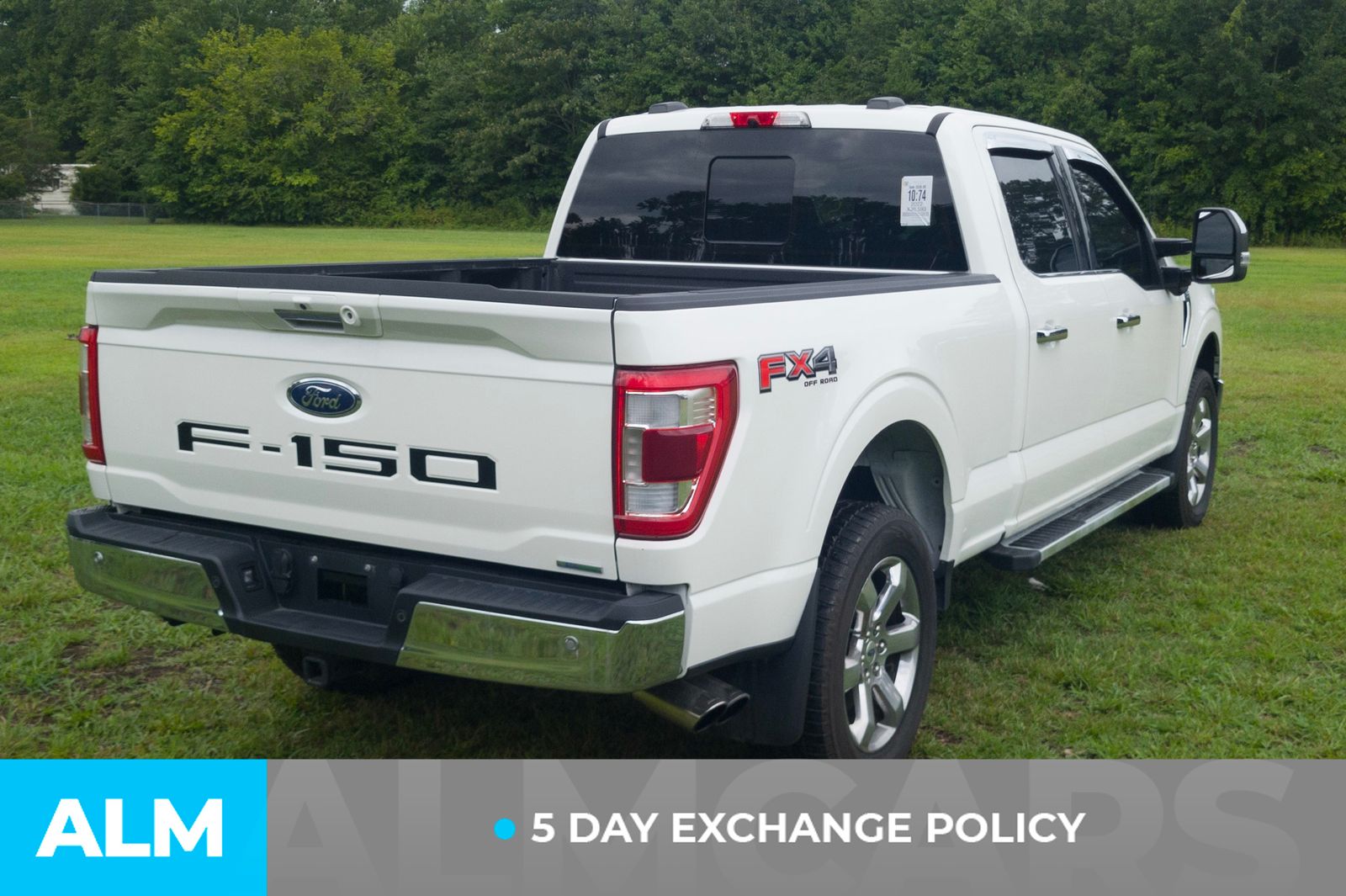 Used 2022 Star White Metallic Tri-Coat Ford Lariat image 3