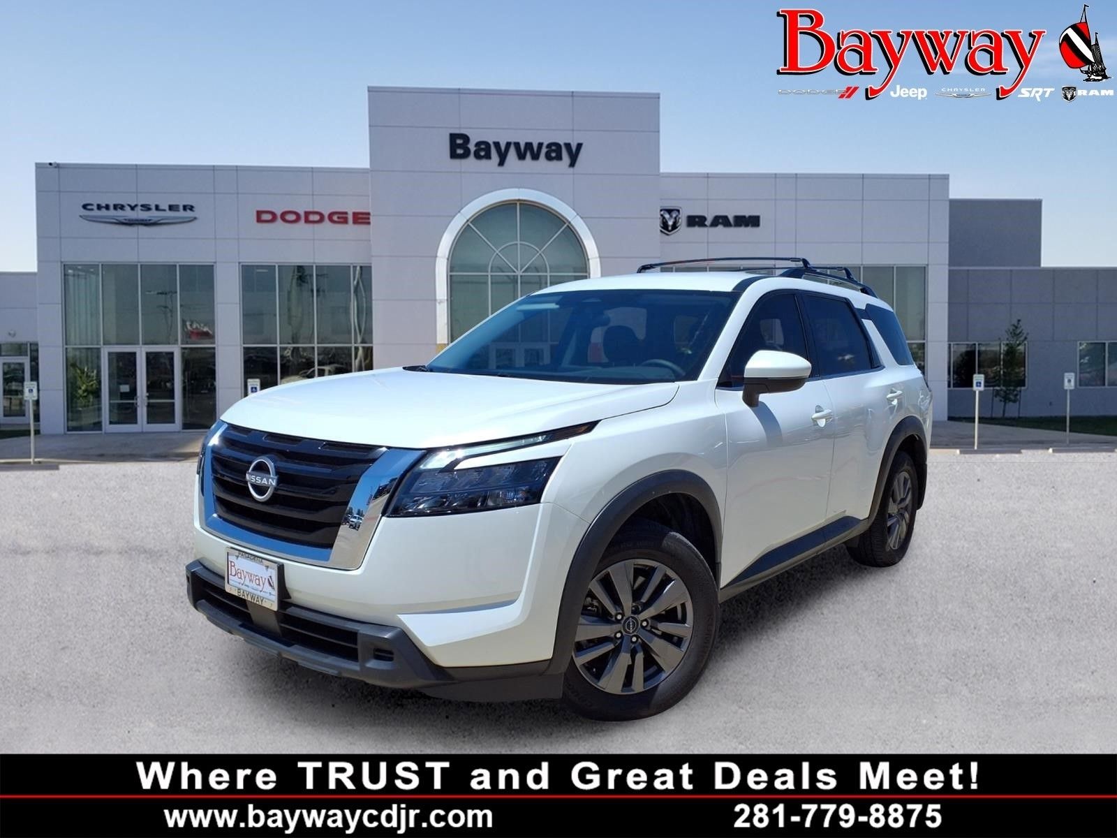 2024 Nissan Pathfinder SV White at Westside Lexus
