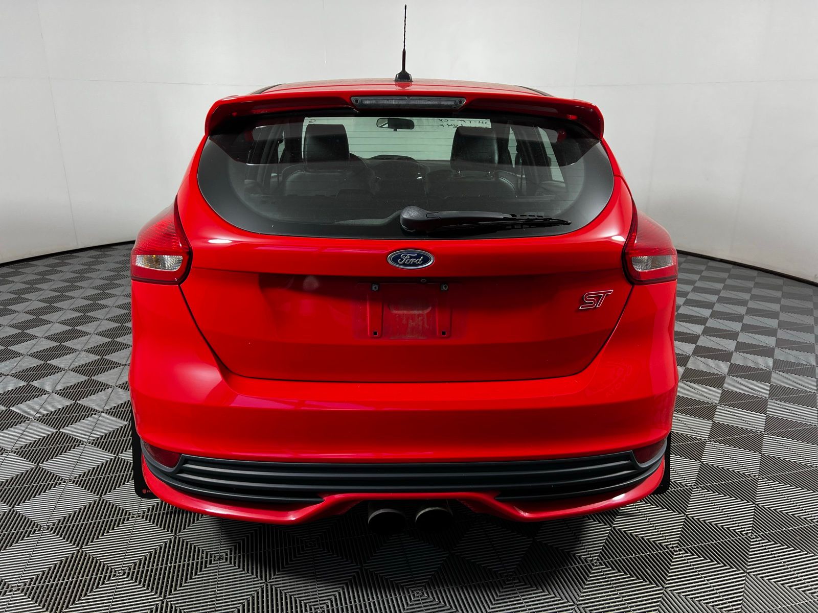 2016 Ford Focus ST 6