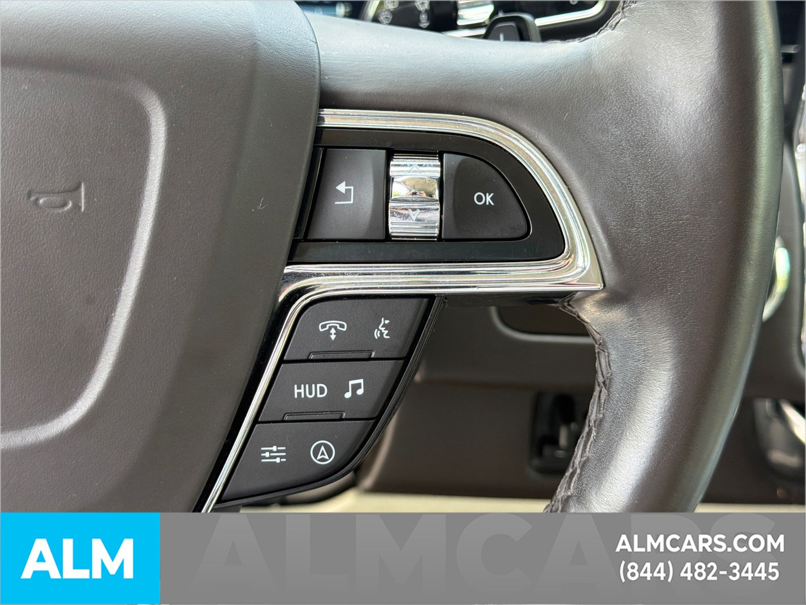 Used 2023 White Lincoln Black Label image 32