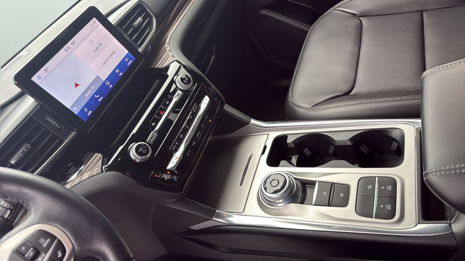 Used Car 2022 Ford Explorer  Limited For Sale Under $35,000 In Austin, Texas