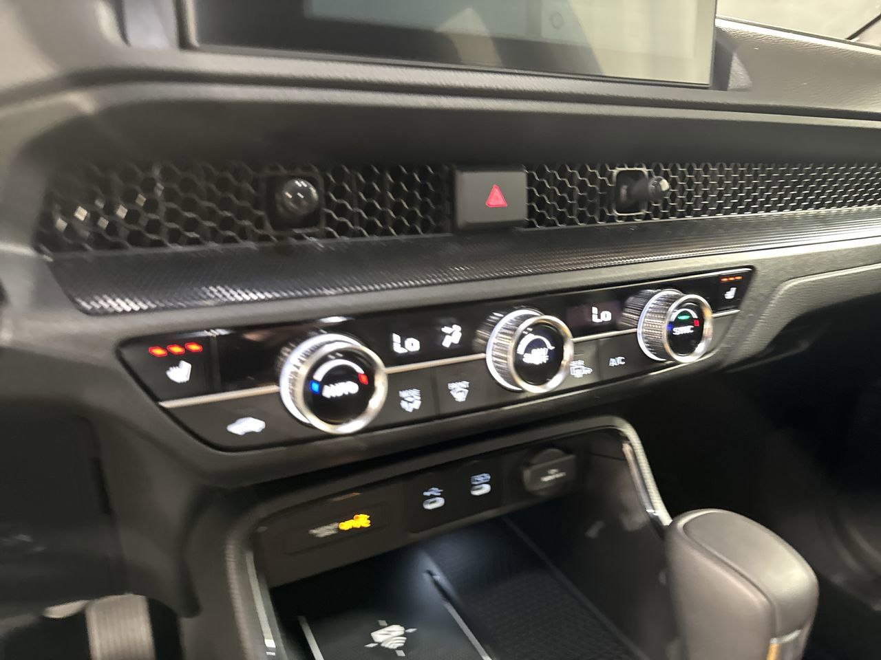 new 2026 Honda CR-V Hybrid car, priced at $39,035