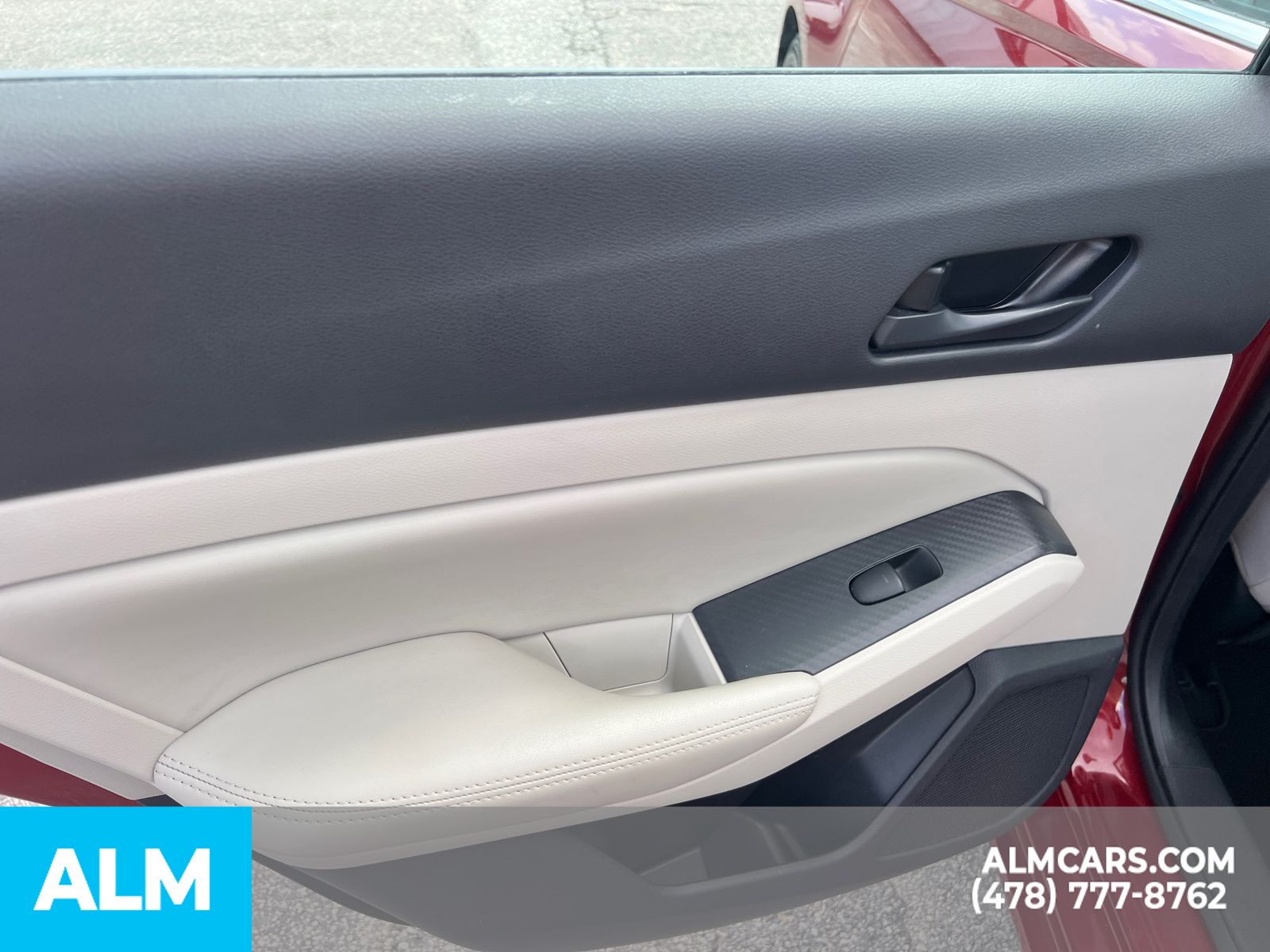 Used 2025 Red Nissan 2.5 SV image 27