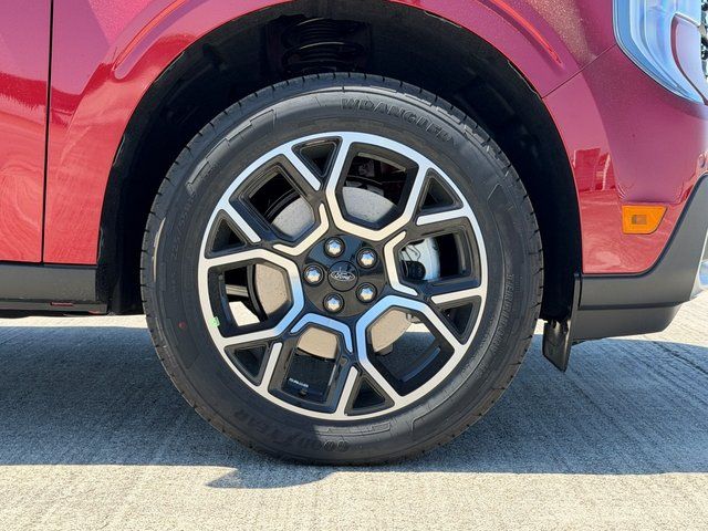 New 2026 Ruby Red Metallic Tinted Clearcoat Ford Lariat image 4