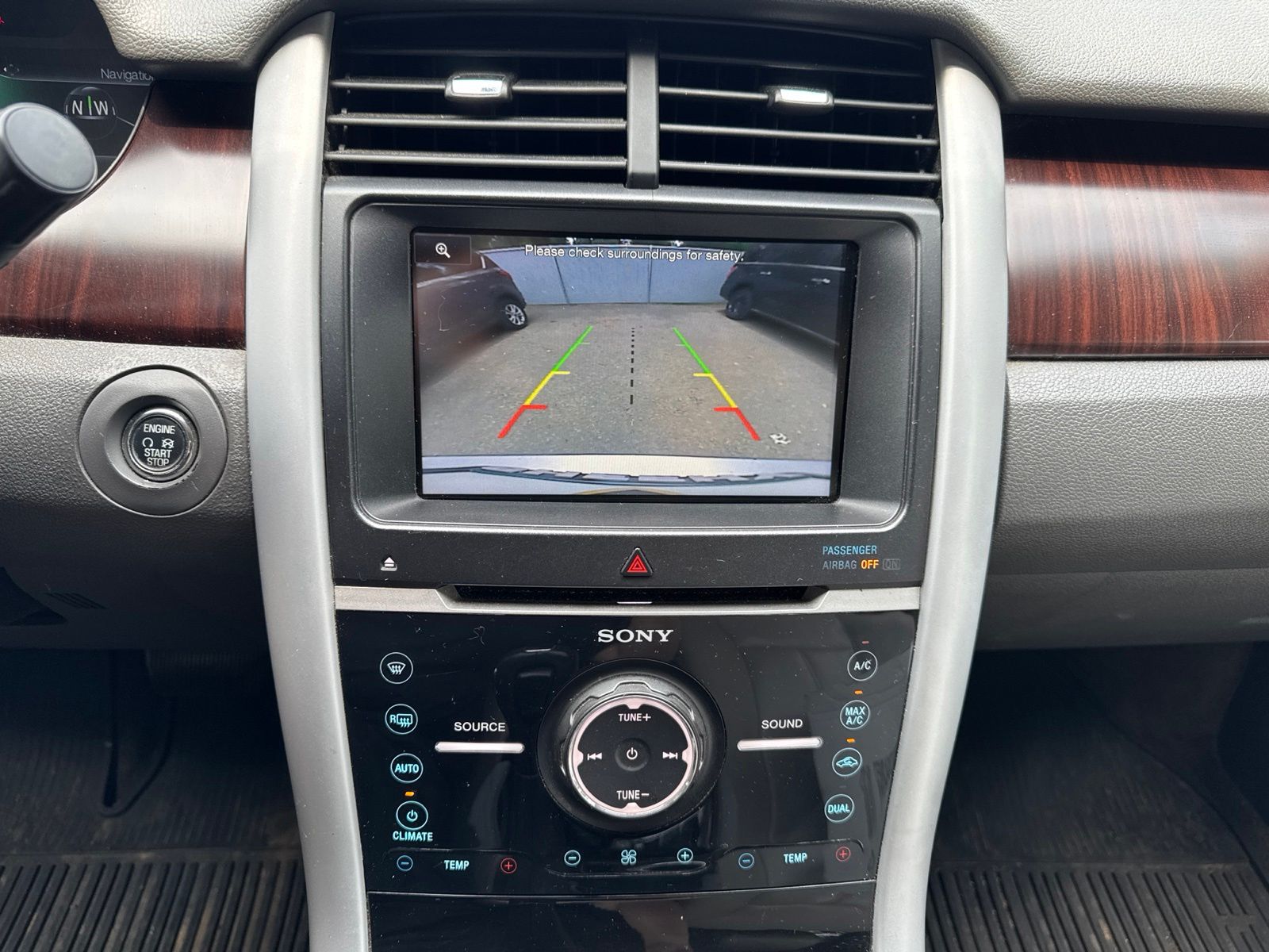 Used 2014 Ingot Silver Ford Limited image 19