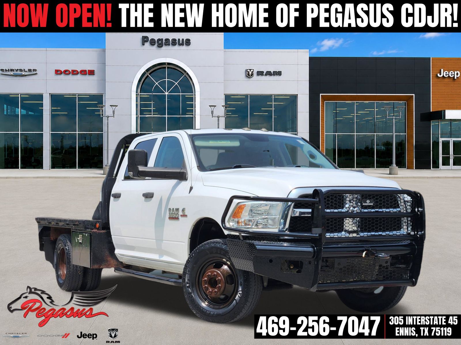  2018 RAM 3500 Chassis Tradesman Crew Cab 4WD   
