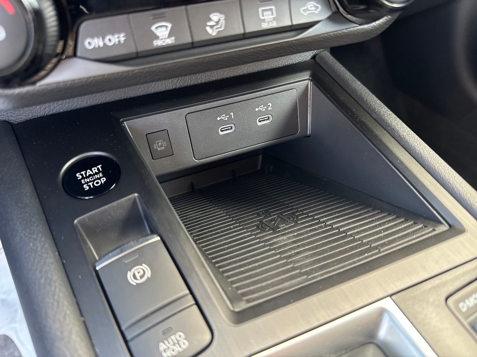 New 2026 Nissan Kicks SV 4D Sport Utility