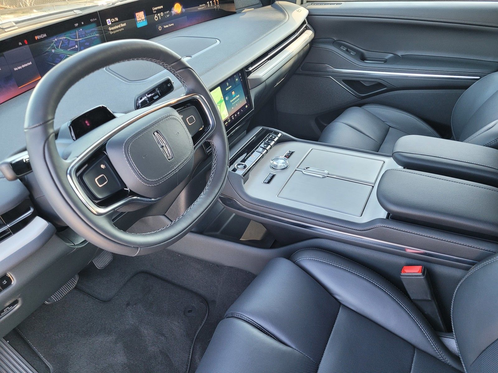 New 2026 Black Lincoln Reserve image 11