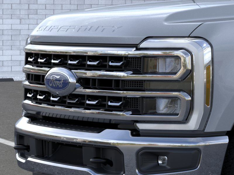 New 2026 Glacier Gray Metallic Tri-Coat Ford Lariat image 17