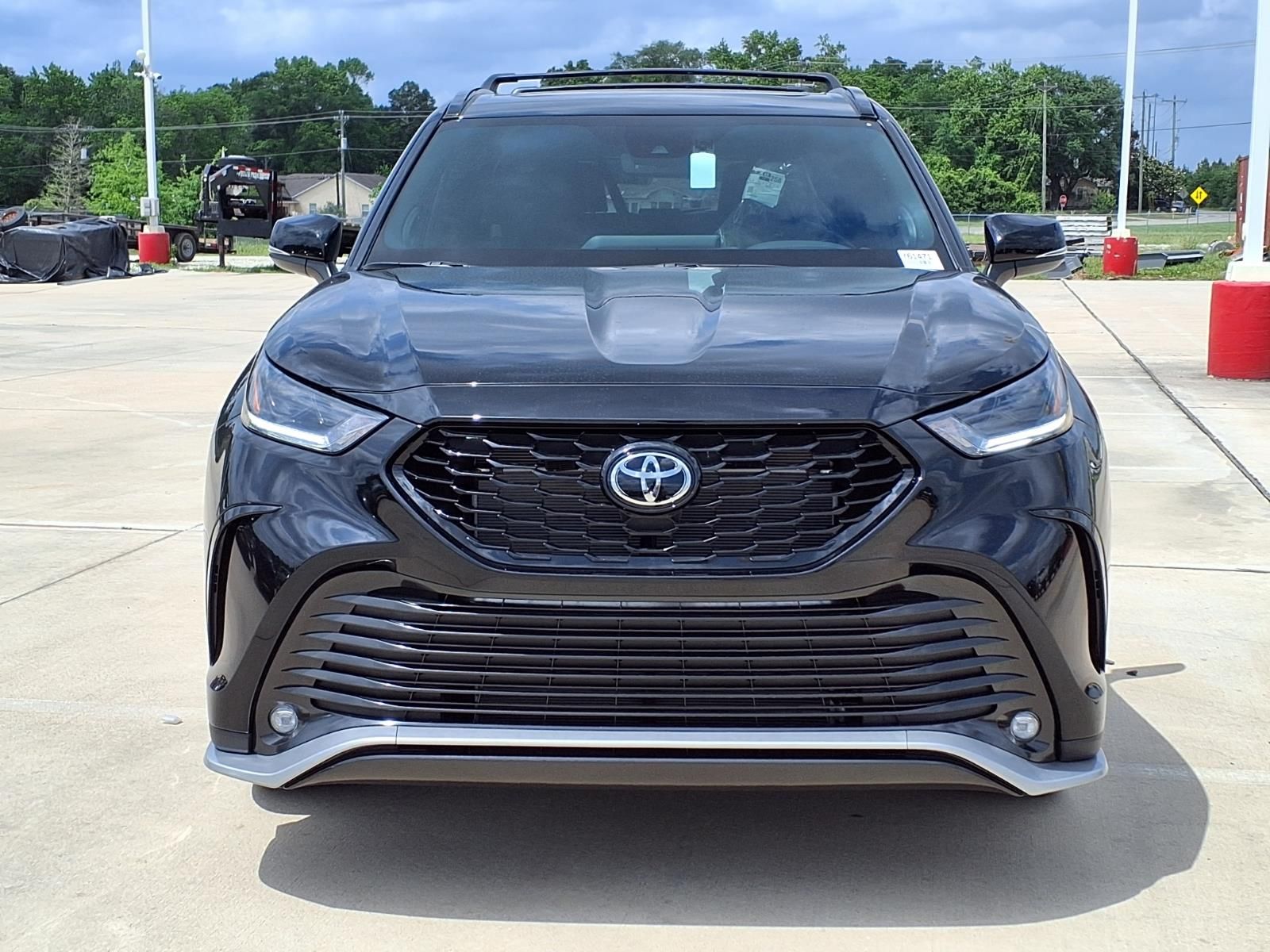 2026 Toyota Highlander XSE - 3