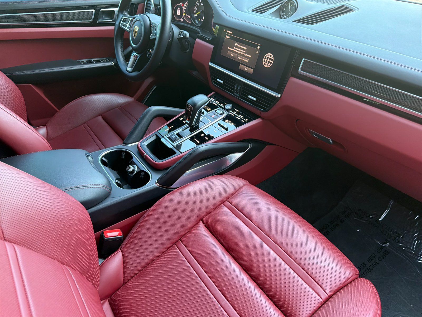 2023 Porsche Cayenne E-Hybrid Turbo S — full photo 16 of 30