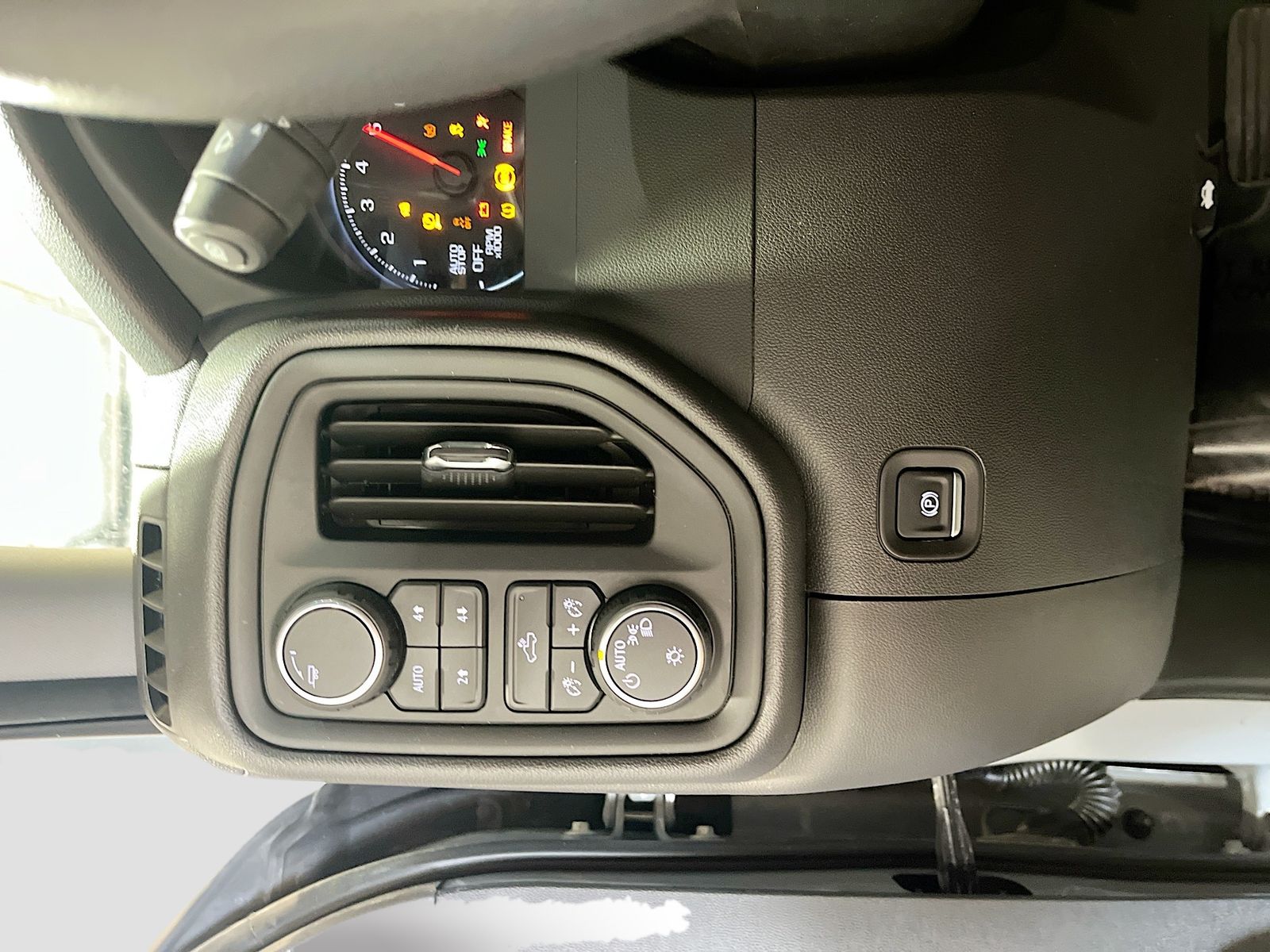 Used 2025 Gray Chevrolet Custom Trail Boss image 10