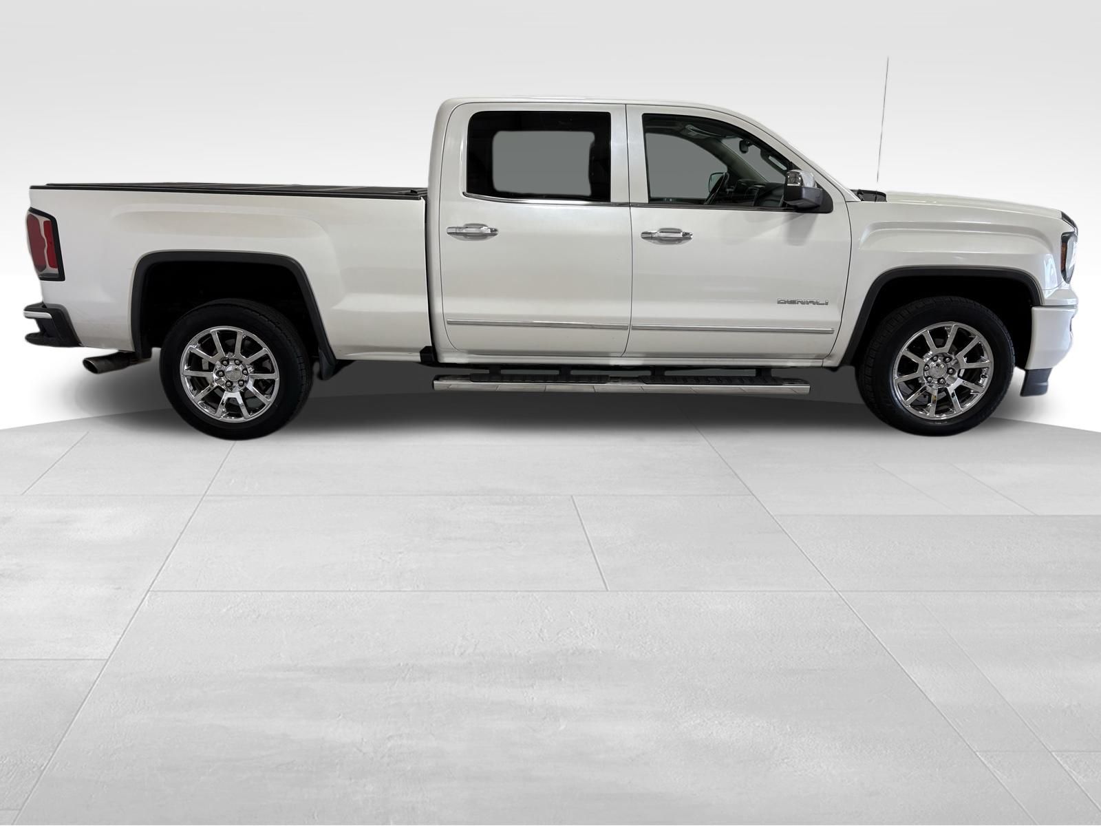 Used Car 2017 Gmc Sierra 1500  Denali For Sale Under $30,000 In Austin, Texas